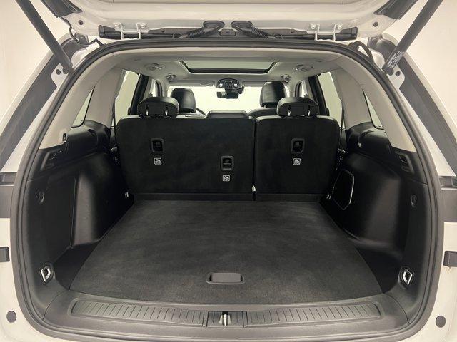 Photo of 2023 Bright White Clearcoat Jeep Grand Cherokee 4xe