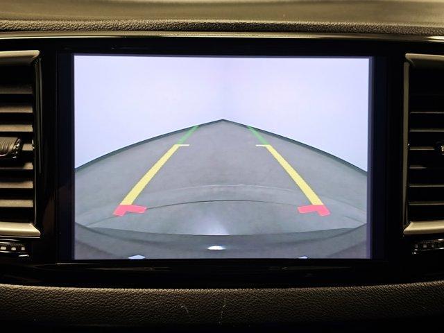 Photo of 2023 Brilliant Black Crystal Pearlcoat Chrysler Pacifica