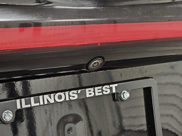 Photo of 2023 Brilliant Black Crystal Pearlcoat Chrysler Pacifica