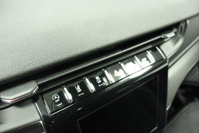 Photo of 2025 Silver Zynith Jeep Grand Cherokee L