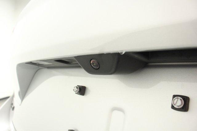Photo of 2025 Silver Zynith Jeep Grand Cherokee L