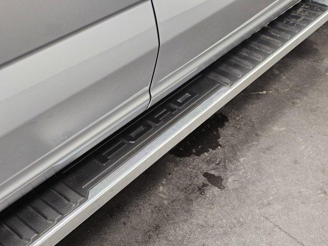 Photo of 2022 Iconic Silver Metallic Ford F-150