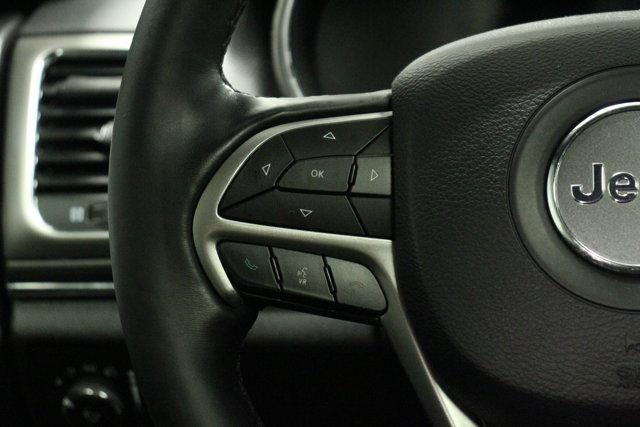 Photo of 2021 Sangria Metallic Jeep Grand Cherokee