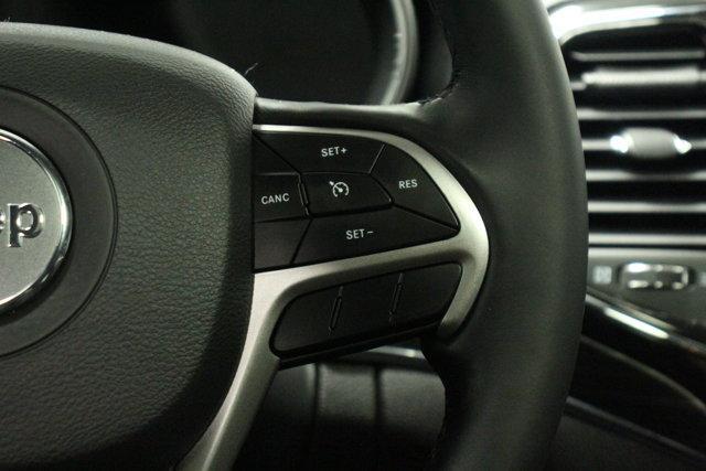 Photo of 2021 Sangria Metallic Jeep Grand Cherokee