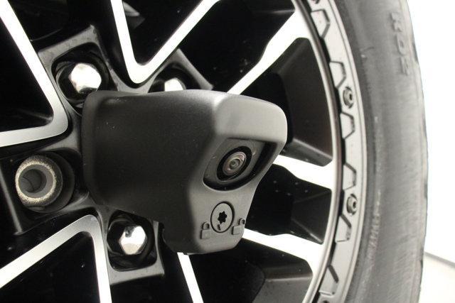 Photo of 2025 Black Clearcoat Jeep Wrangler
