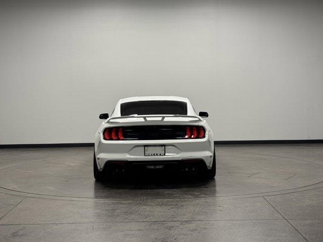 Photo of 2018 Oxford White Ford Mustang