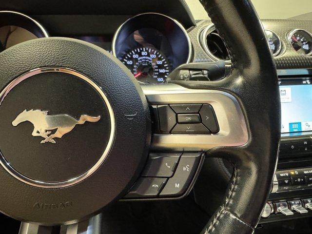 Photo of 2018 Oxford White Ford Mustang