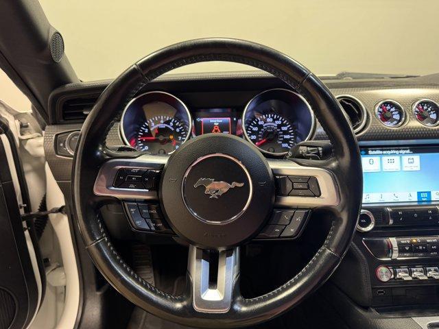 Photo of 2018 Oxford White Ford Mustang