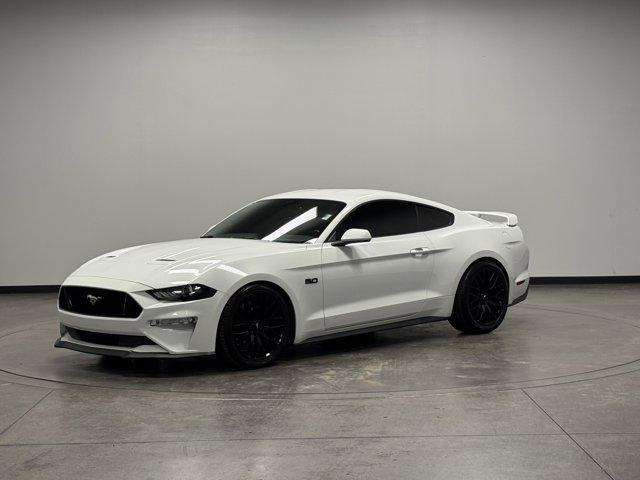 Photo of 2018 Oxford White Ford Mustang