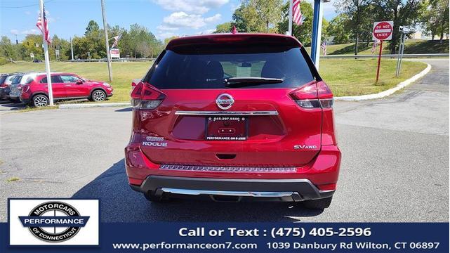 Photo of 2018 Scarlet Ember Nissan Rogue