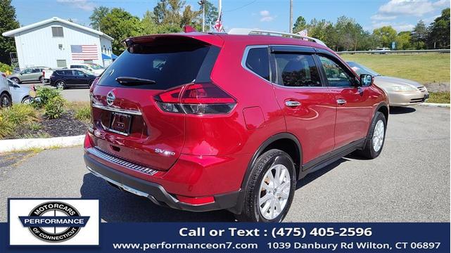 Photo of 2018 Scarlet Ember Nissan Rogue