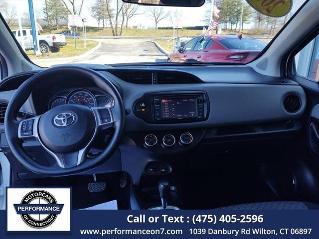 Photo of 2017 Super White Toyota Yaris