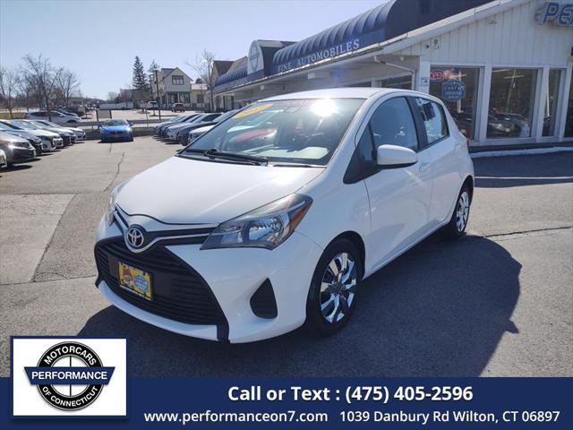 Photo of 2017 Super White Toyota Yaris