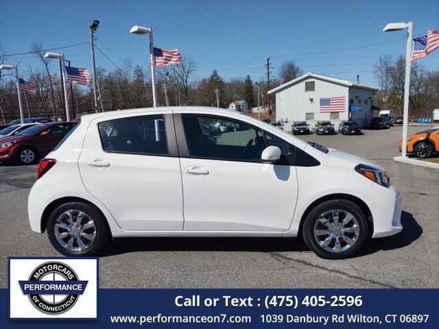 Photo of 2017 Super White Toyota Yaris