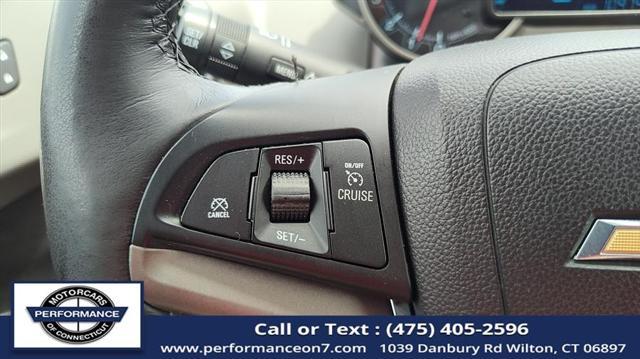 Photo of 2014 Blue Topaz Metallic Chevrolet Sonic
