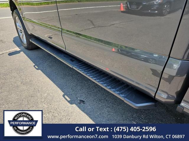 Photo of 2018 Magnetic Metallic Ford F-150