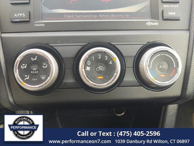 Photo of 2016 Crystal White Pearl Subaru Impreza