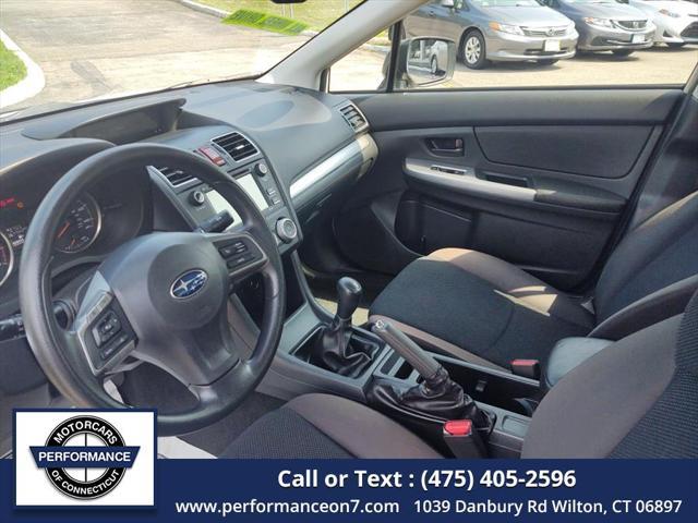 Photo of 2016 Crystal White Pearl Subaru Impreza