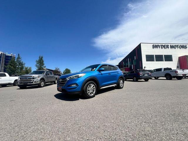 Photo of 2018 Caribbean Blue Hyundai TUCSON