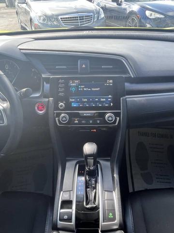 Photo of 2019 Tonic Yellow Pearl Honda Civic