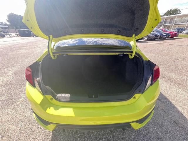 Photo of 2019 Tonic Yellow Pearl Honda Civic