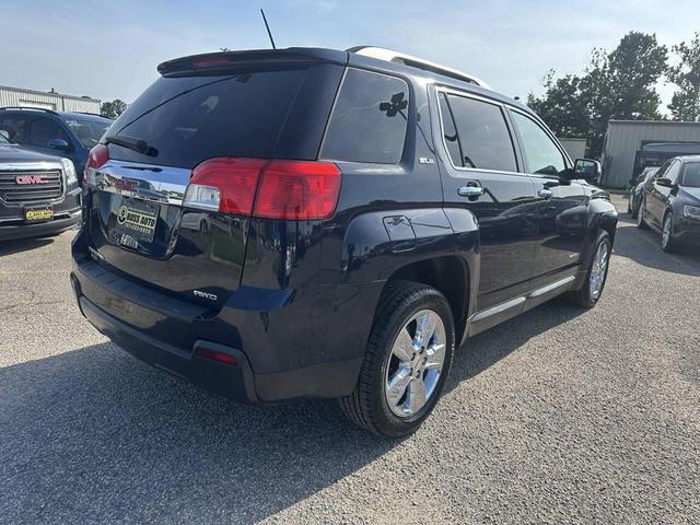 Photo of 2015 Dark Sapphire Blue Metallic GMC Terrain
