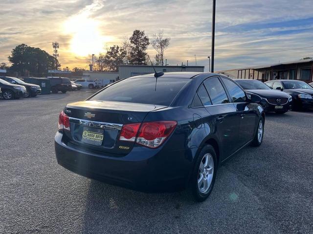Photo of 2015 Blue Ray Metallic Chevrolet Cruze