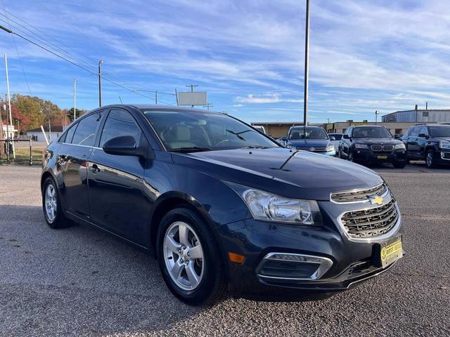 Photo of 2015 Blue Ray Metallic Chevrolet Cruze
