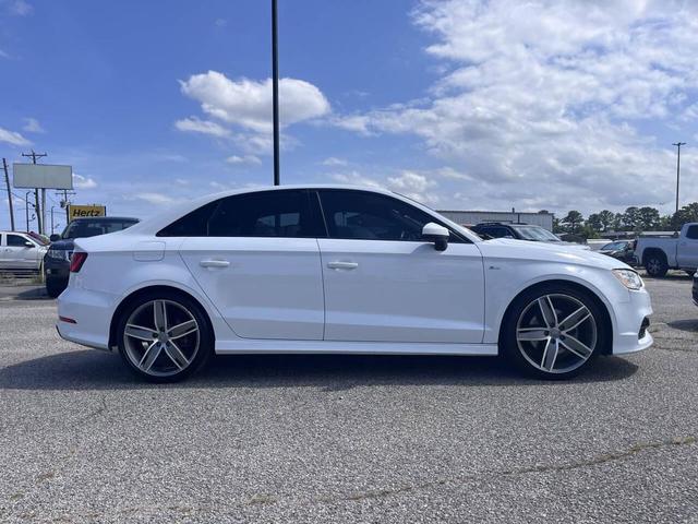 Photo of 2016 White Audi A3