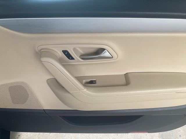 Photo of 2013 Brown Volkswagen CC