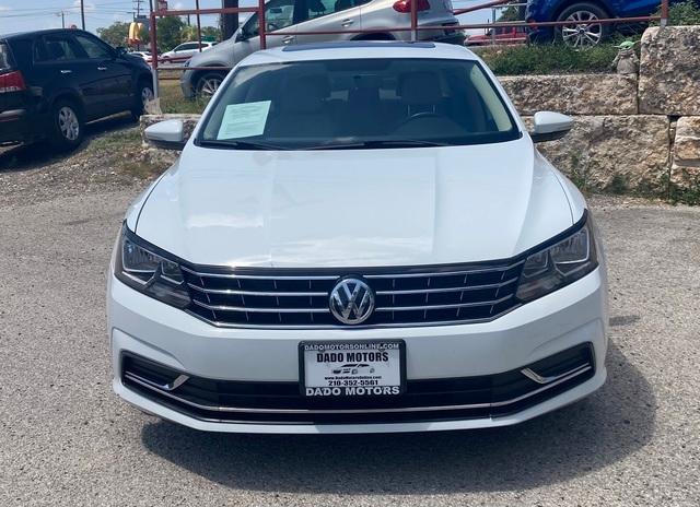 Photo of 2019 Pure White Volkswagen Passat