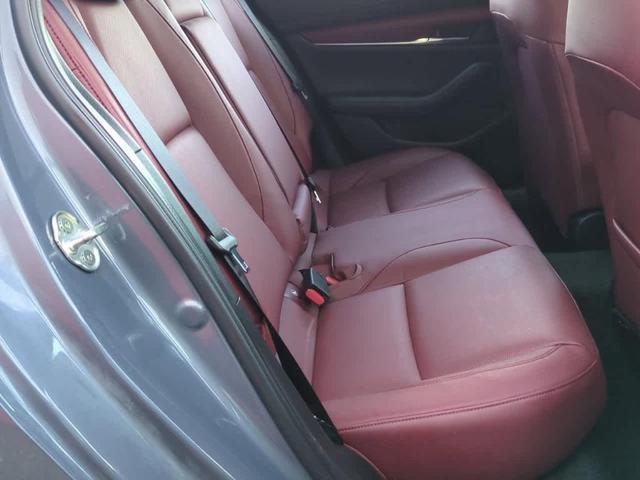 Photo of 2023 Polymetal Gray Metallic Mazda Mazda3