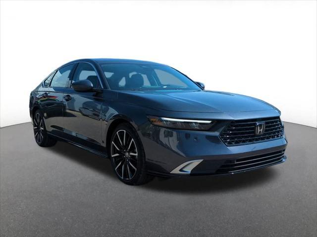Photo of 2023 Meteorite Gray Metallic Honda Accord Hybrid