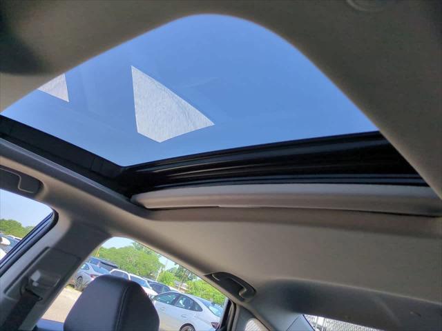 Photo of 2023 Meteorite Gray Metallic Honda Accord Hybrid