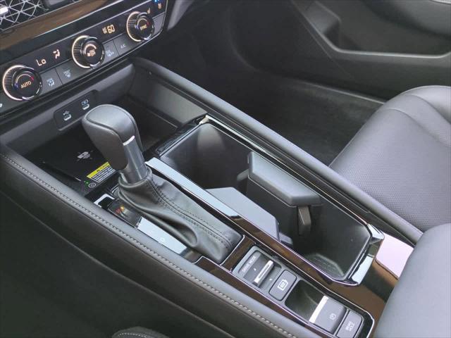 Photo of 2023 Meteorite Gray Metallic Honda Accord Hybrid