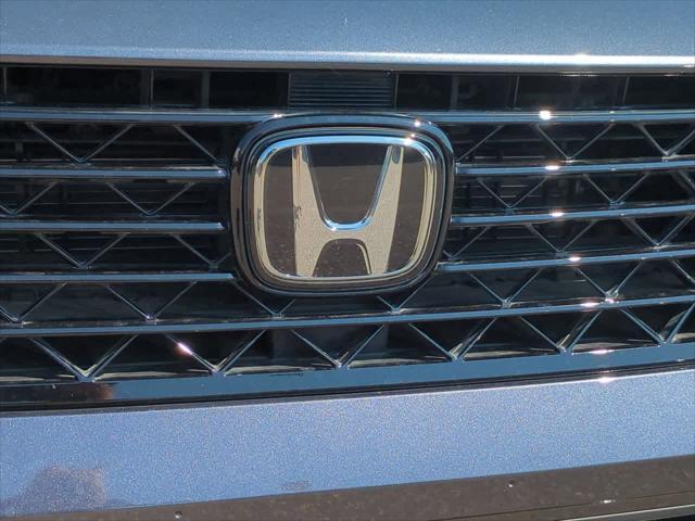 Photo of 2023 Meteorite Gray Metallic Honda Accord Hybrid