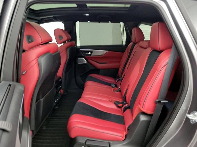 Photo of 2025 Gray Acura MDX