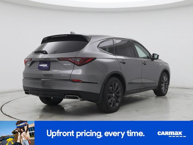 Photo of 2025 Gray Acura MDX