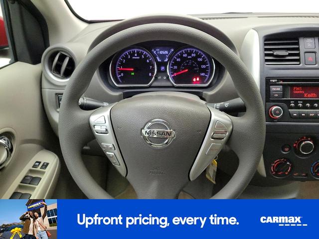 Photo of 2015 Red Nissan Versa