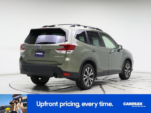 Photo of 2021 Green Subaru Forester