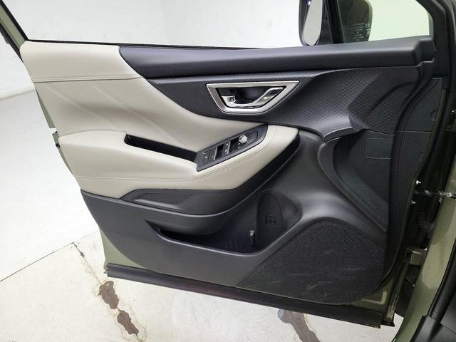 Photo of 2021 Green Subaru Forester