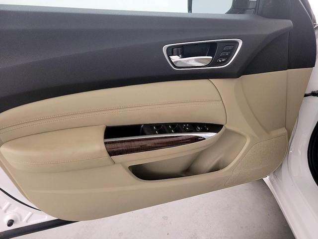 Photo of 2020 White Acura TLX