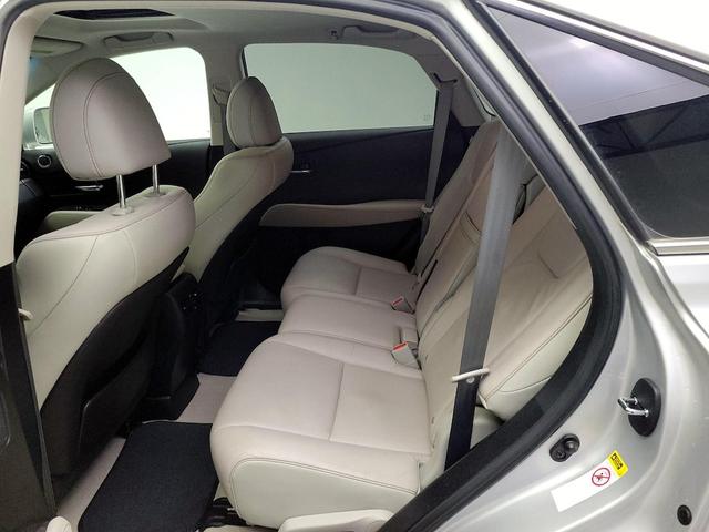 Photo of 2015 Silver Lexus RX 350