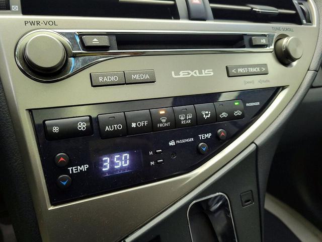 Photo of 2015 Silver Lexus RX 350