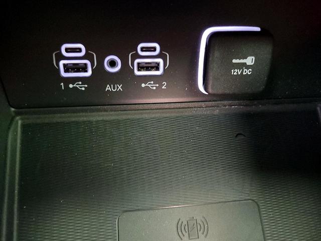 Photo of 2023 Silver Jeep Grand Cherokee