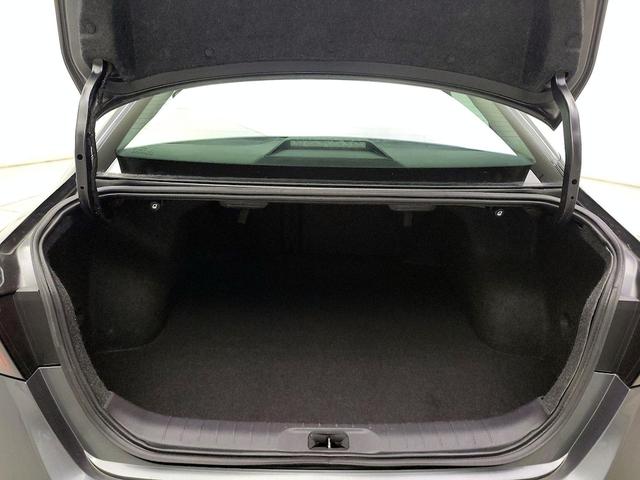 Photo of 2022 Gray Nissan Altima