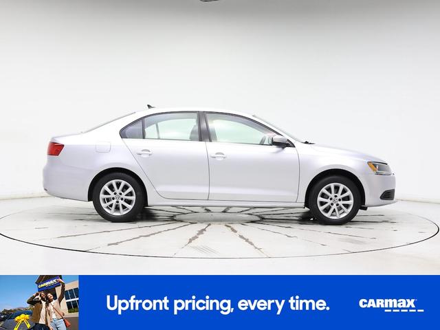 Photo of 2014 Silver Volkswagen Jetta