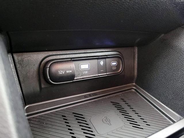 Photo of 2024 Blue Kia Sportage