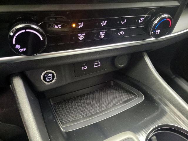 Photo of 2023 Gray Nissan Rogue
