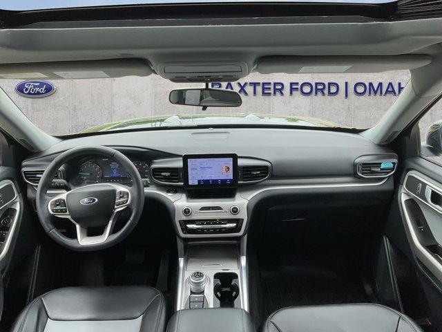 Photo of 2023 Agate Black Metallic Ford Explorer